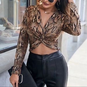 NWT SHEIN Snake Skin Twist Front top